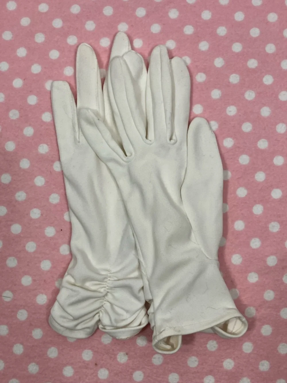 Vintage Ladies White Gloves 7